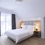 Green Apartments Lägenhetshotell 4*